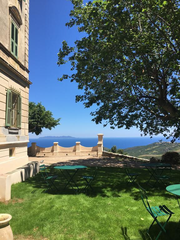 Palazzu Nicrosi Hotel Rogliano Exterior foto